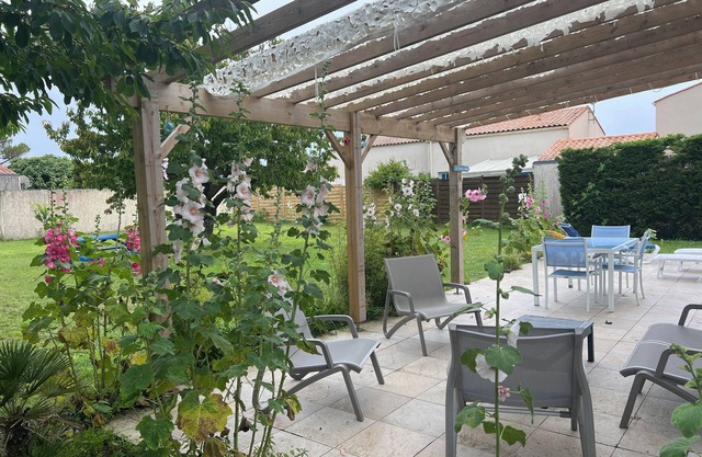 Nice House in Oleron pleasant to live 3 stars