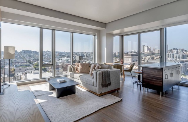 Nice Soma 2BR w/Concierge & Rooftop, nr Restaurants, by Blueground