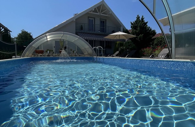 Nicely equipped 2 bedroom apartment with pool near to the beach of lake Balaton