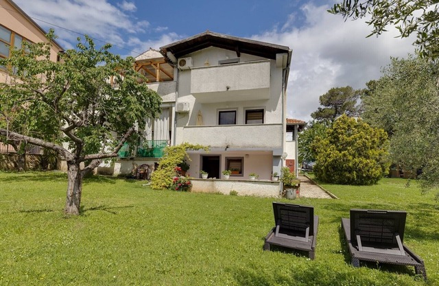 Nicely furnished Apartment Dado V with Terrace