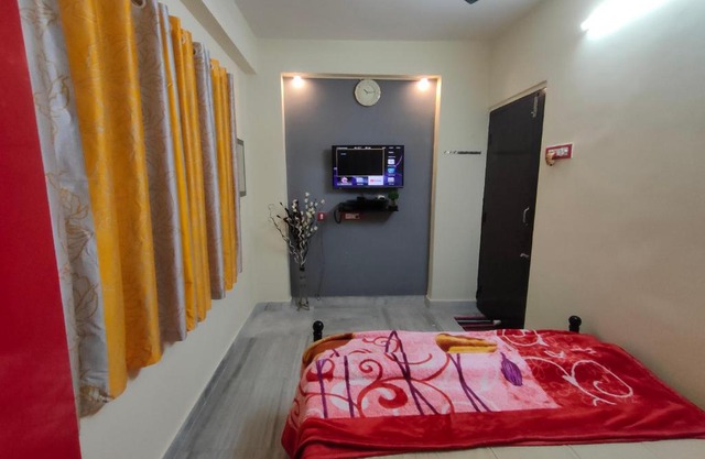NidhiKunj - Entire Apartment