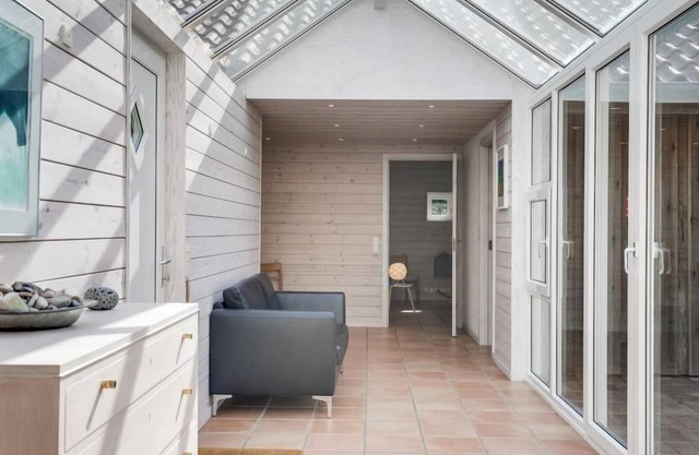 "Nilie" - 300m from the sea by Interhome