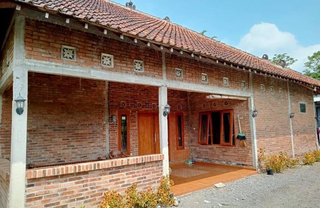 Niswa Guest House