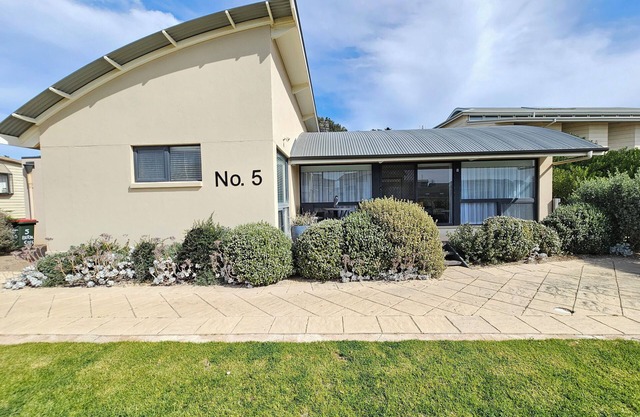 No 5 - Pristine property with an ocean blue back drop