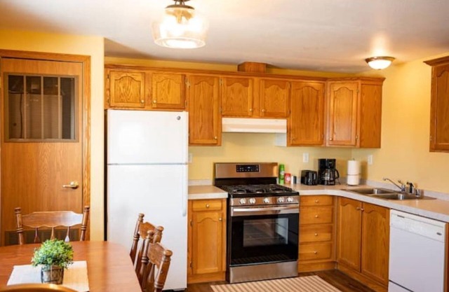 No Cleaning Fee + Two Kitchens + Separate Primary