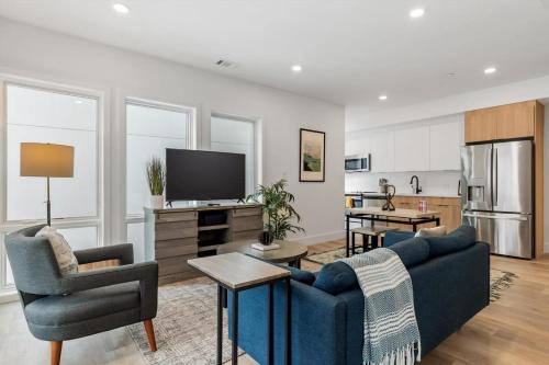 NoMa Convenience 2-BR Near Metro Union Market