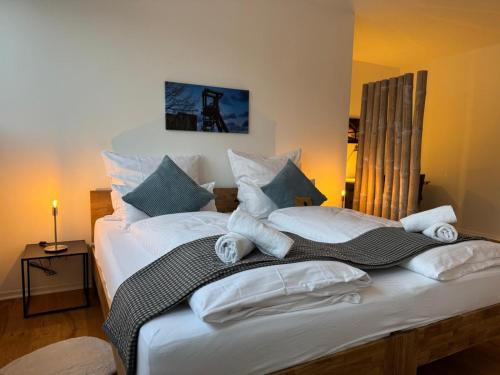 NOOQA Premium Apartment - 90 qm - Balkon -2 Bäder