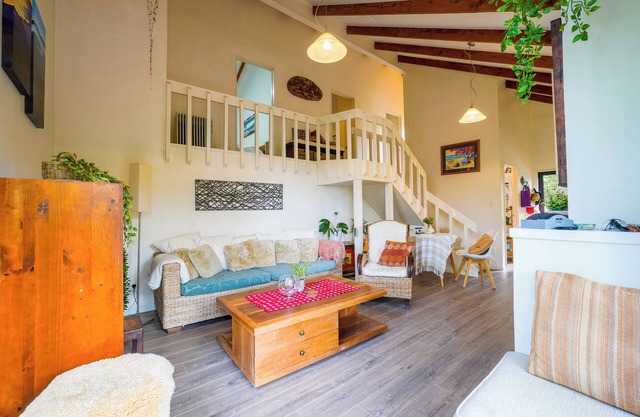 Northcross Woodland Escape– Private & Peaceful