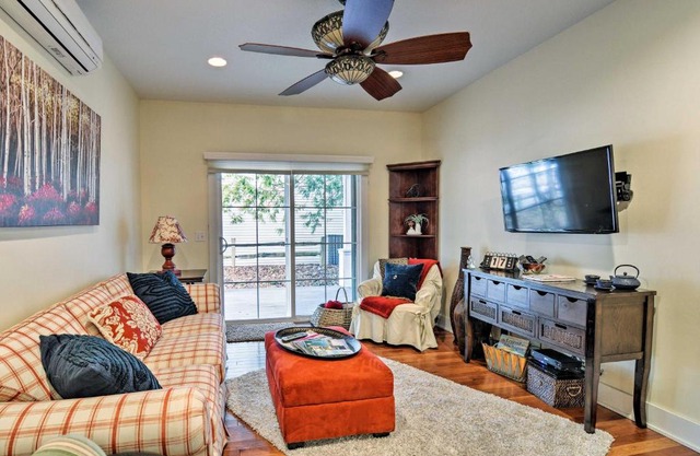 Northwest Michigan Duplex half Mi to Lake Michigan