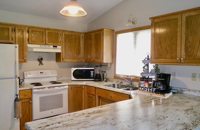 NOT Accepting Bookings Now!