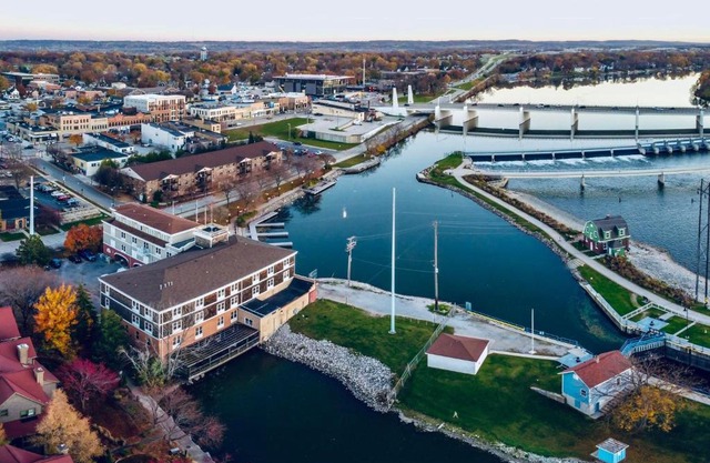 Nuk's Executive Suites