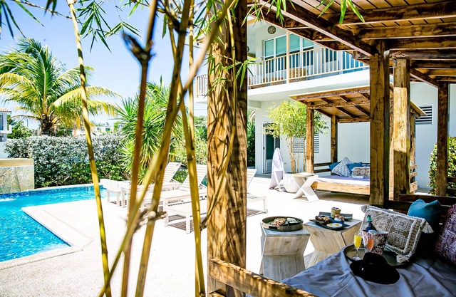 Numero Uno Piñones Short Term Rental