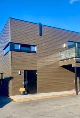 Nydelig hjem nært alt i Tromsø rett med Fjellheisen gratis parkering rett med huset