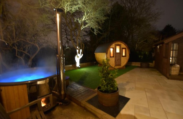 Oak tree stables cottage