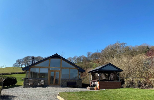 Oak View Cottage
