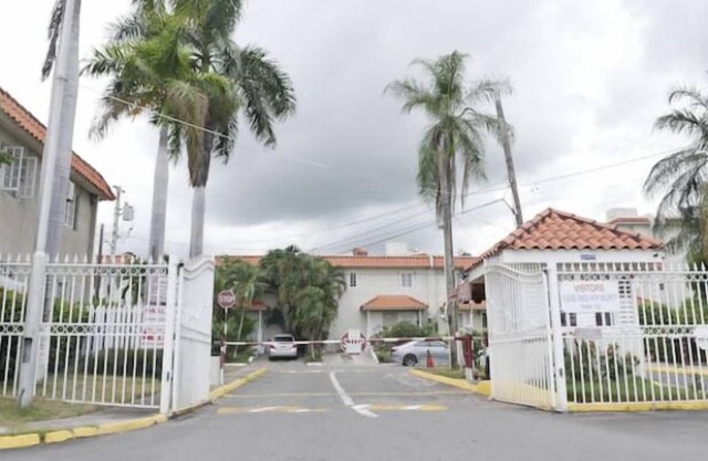 Oaklands Apartments