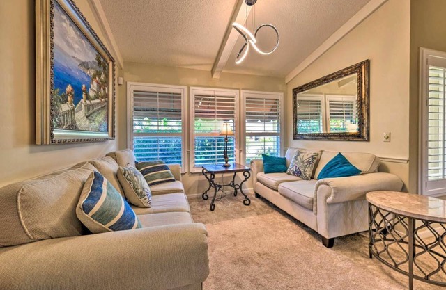 Oasis Garden Home near Ana Maria Island beaches and IMG Academy