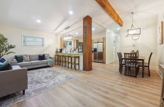 Oasis in ATL- 3BR/2BA Lux Serene Bungalow w/Gorgeous Private Backyard and Pool