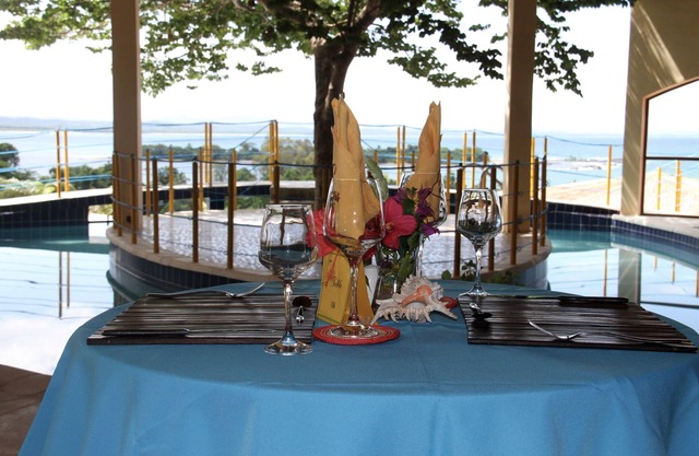 Oasis Lodge