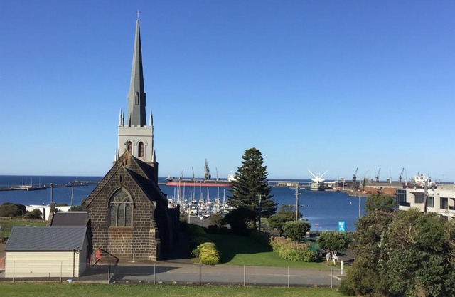 Ocean Breeze Apartment Portland