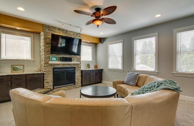 Ocean City Home with Fire Pit and Grill Walk to Beach