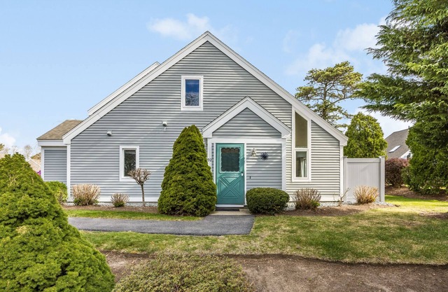 Ocean Edge Resort- Beautiful A-Style Townhouse with Pool Priveleges