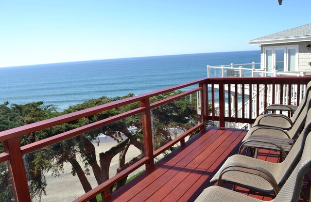 Ocean front family & pet friendly charming cozy cottage with beach access.