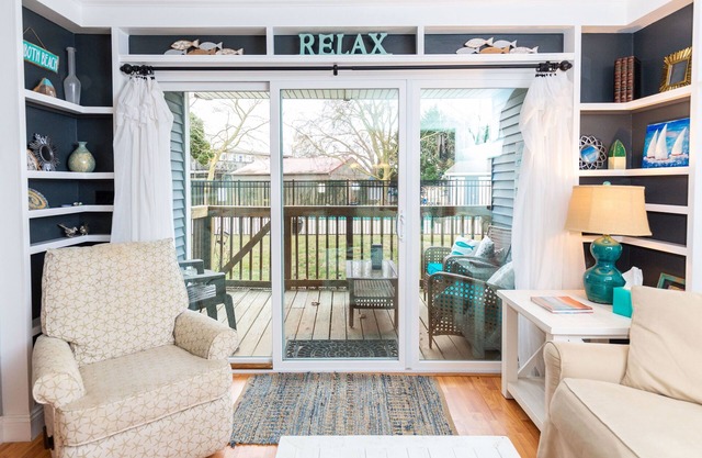 Ocean Glass Inn Condominiums