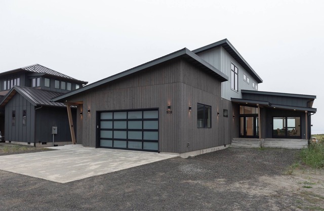 Ocean Oasis - Oceanfront Escape + Hot tub!