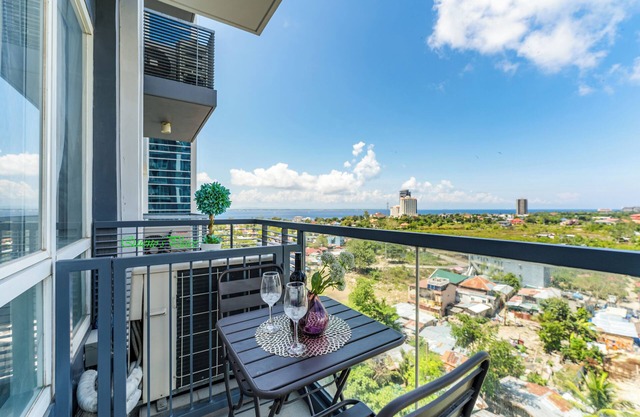 Ocean Suites at One Pacific Residence - Mactan Newtownnn
