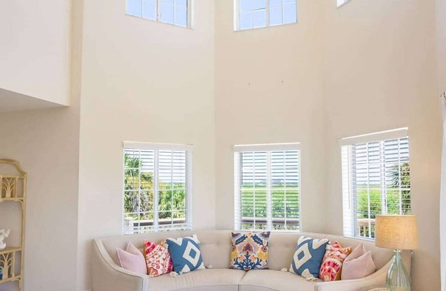 Ocean View! By Beach, Bikes, Game Room, Beach Gear