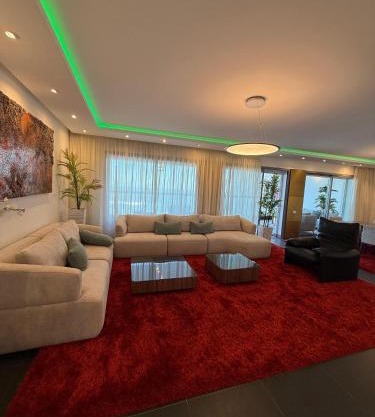 Ocean views from three bedrooms Apartment