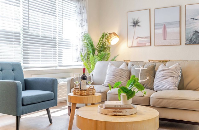 Oceanfront Bliss Cozy 1BR by Beach Free Parking