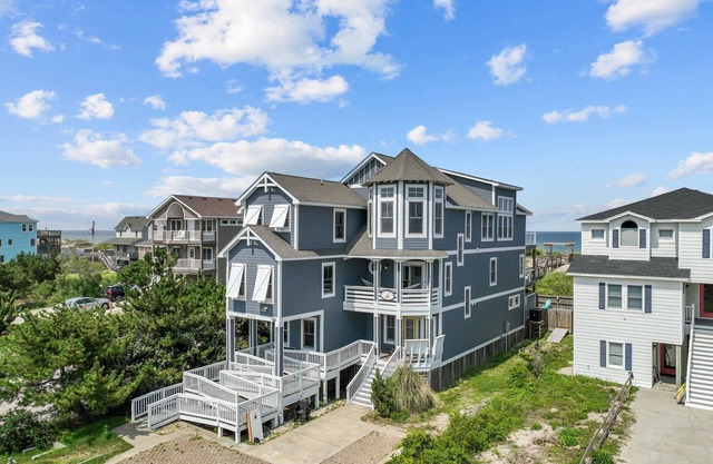 Oceanfront Luxury 8-BR Home - Carolina Designs House #766