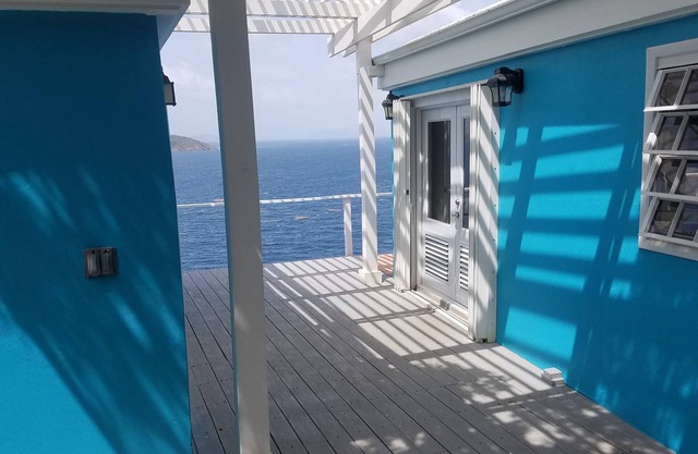 Oceanfront Villa for Two, Spectacular Views, Private Pool