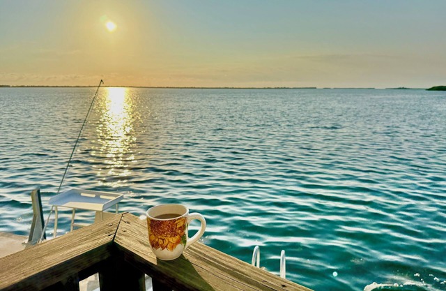 Oceanfront w/stunning open water views and a 60-foot dock! 30 mins to Key West!