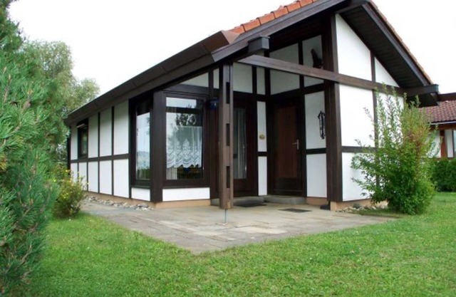 OFI-08 - Well-equipped vacation home with terrace - Feriendorf Öfingen 03