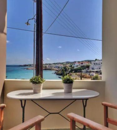 Oinoni's Home - XANTHIPI studio