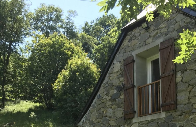 old sheepfold renovated 130m2 4 ch comfortable 3 kms from Argeles Gazost