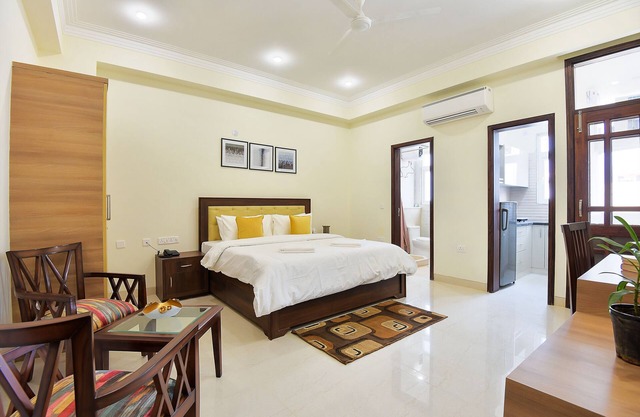 OLIVE Service Apartments Golf Course Road Gurgaon