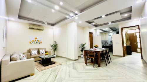 Olive Service Apartments Rohini