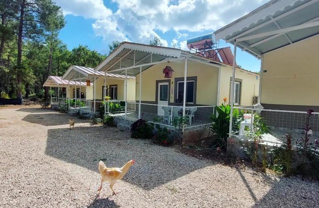 OLYMPOS YÖRÜK OTAĞI APART EVLERİ