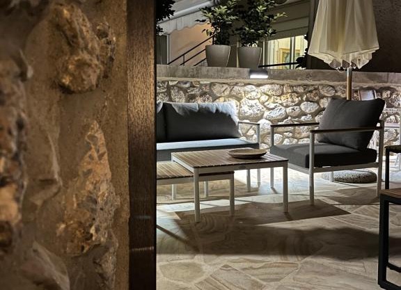 Olympus Stone Lodge