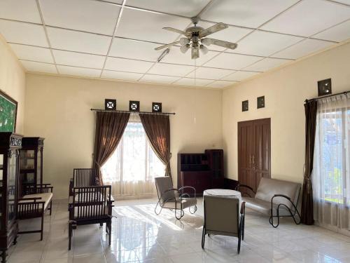 Omah Prenggan HomeStay - Kotagede