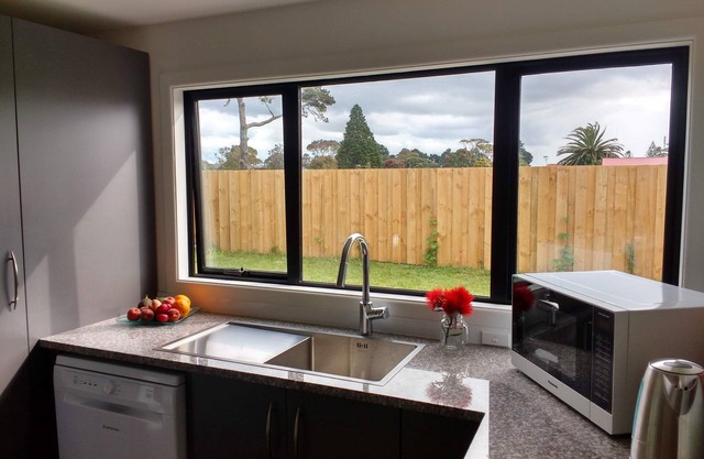 Omanu Beach Break - Walk across the road to the beach, close to golf