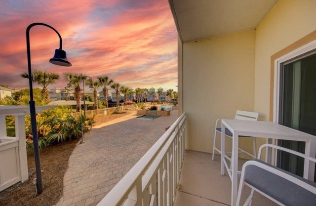 Once Upon a Tide - 2BR/2BA 1st Floor! Pet Friendly