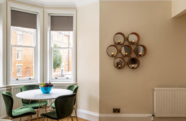 One Bedroom Apartment in Marylebone