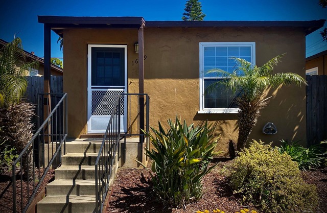One bedroom Cottage at Blue Heron Cottages