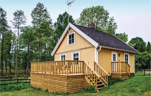 One-Bedroom Holiday Home In Gullabo
