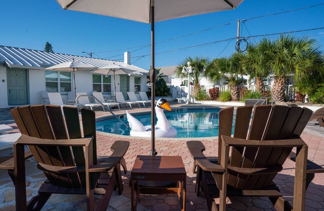 One bedroom poolside suite. Steps to beach and John’s Pass. HEATED POOL.